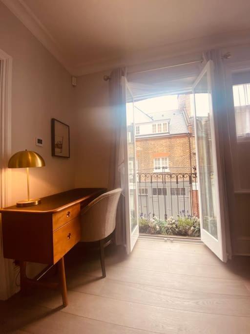 Apartment Amazing Newly Refurbished Mews House In W1